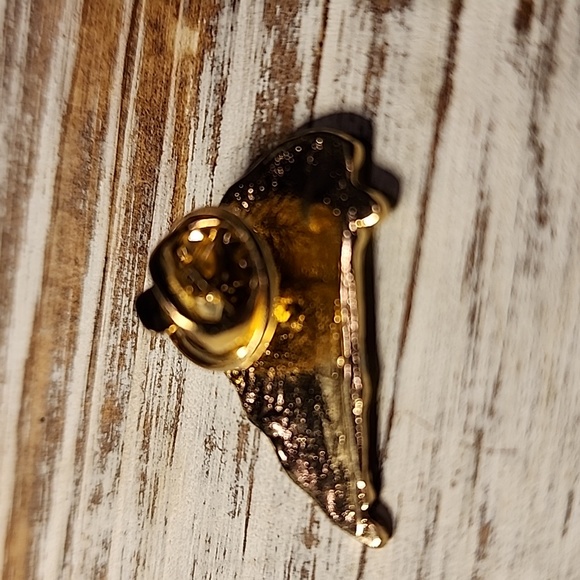 Pizzzzza!!! Lapel / Brooch / Pin - Picture 2 of 4